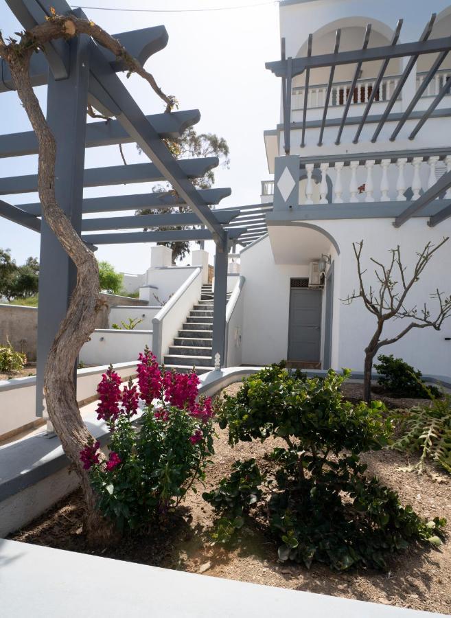 Tassos Apartments I Alinda  Bagian luar foto